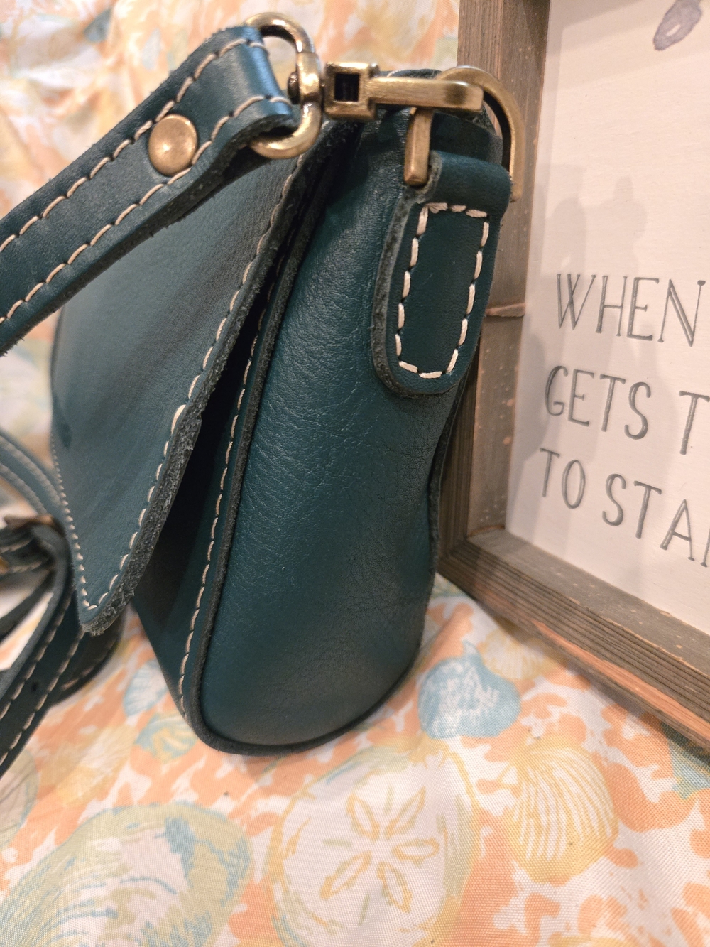Portland Leather Dark Teal Crossbody Bag. EUC💙💚 - Picture 10 of 11